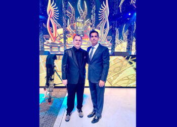 I was amazed to see the audience's reaction to Pankaj Tripathi Receiving the award at IIFA 2022- Rajender Singh Pahl