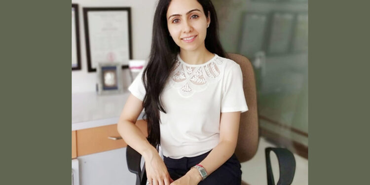 Pune’s Lifeberries Health Dental Clinic awarded for quality service at affordable cost