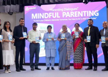 Dr Kiran Bedi and CBSE Director Dr Biswajit Saha release book on ‘Mindful Parenting’ by Author Ajayya Kumar 