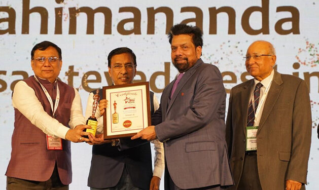 Coveted “Lifetime Achievement Award 2023” conferred on OSL Founder Mahimananda Mishra