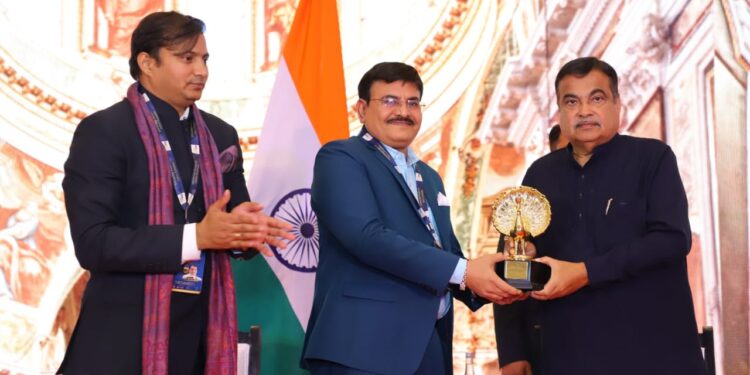 India’s No. 1 Skin Clinic Chain, Sakhiya Skin Clinic, Most Trusted Skin Clinic Chain, Nitin Gadkari, Dr. Jagdish Sakhiya, Surat,